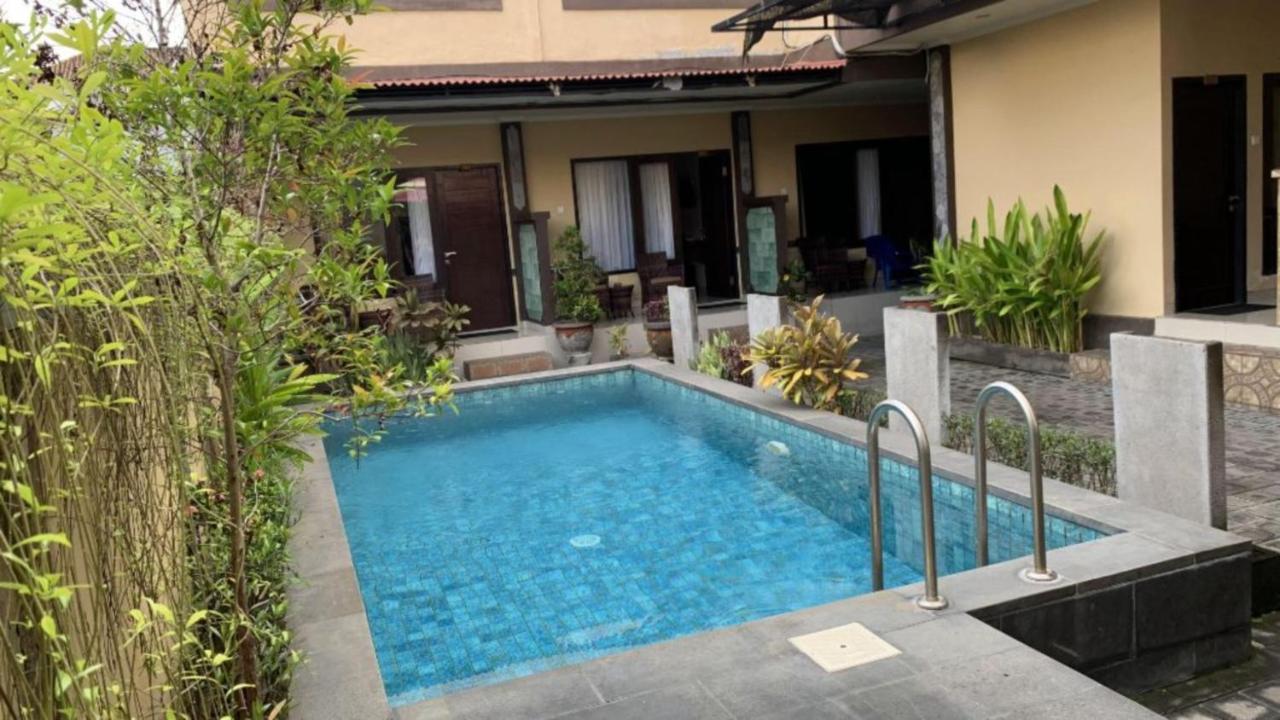 Taxa Uma Guest House Kuta Lombok Exteriér fotografie